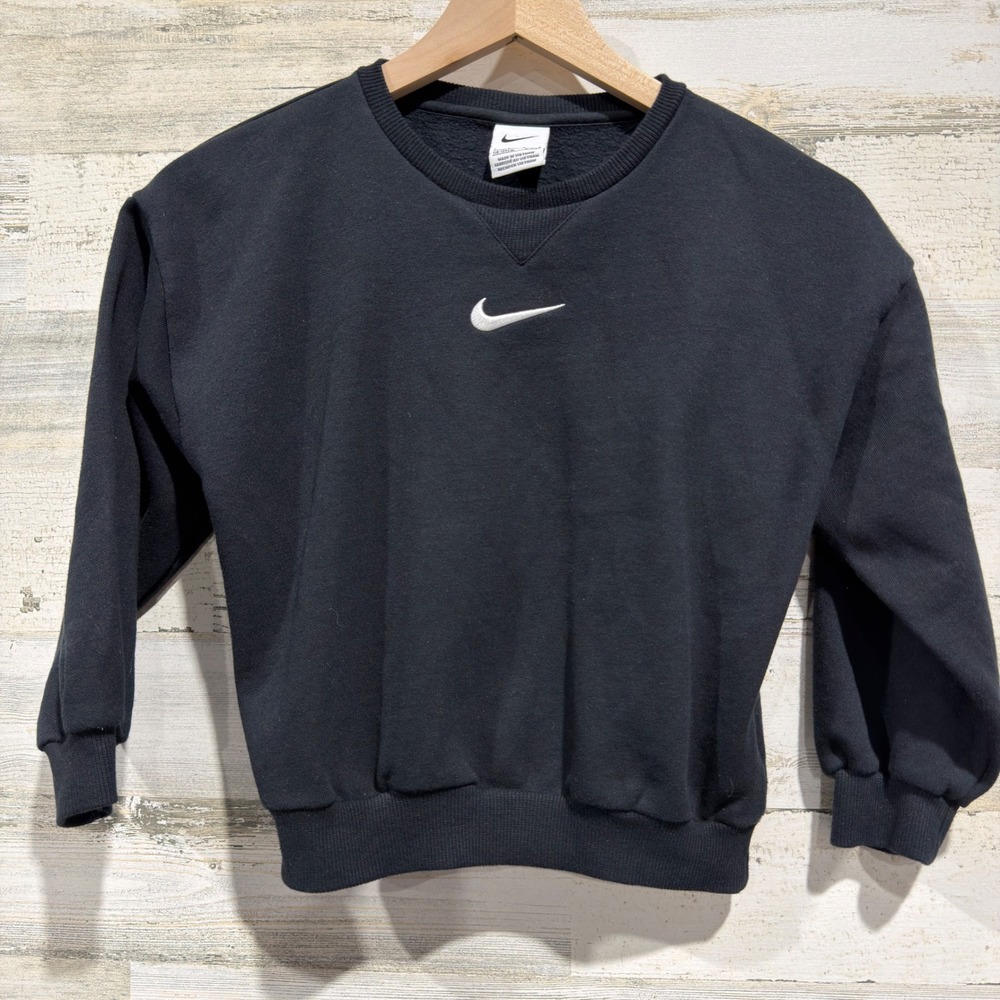Nike Sweatshirt Kids Size 7 Black Embroidered Swoosh Crewneck Sportswear EUC